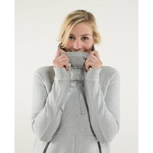 Lululemon Avenue Pullover Heathered Grey Best Fits 10